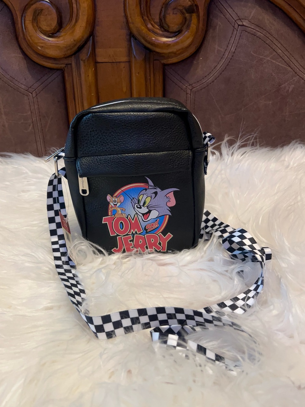 Tom and Jerry NWT  Black vegan leather Crossbody Bag unisex Casual Shoulder Bag - Picture 7 of 15